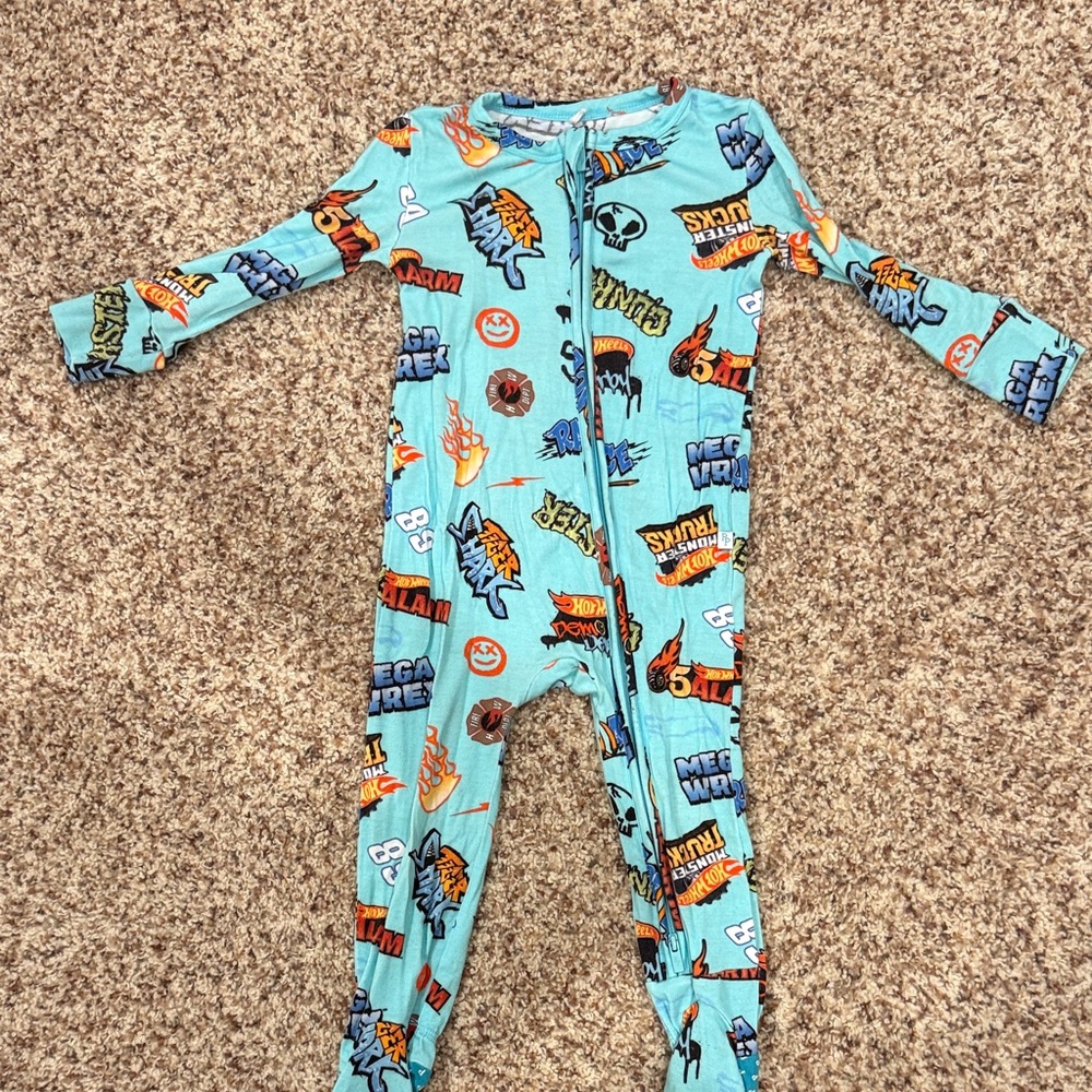Posh Peanut 18-24 month footie